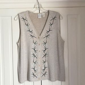 CLIFFORD + WILLS TOP